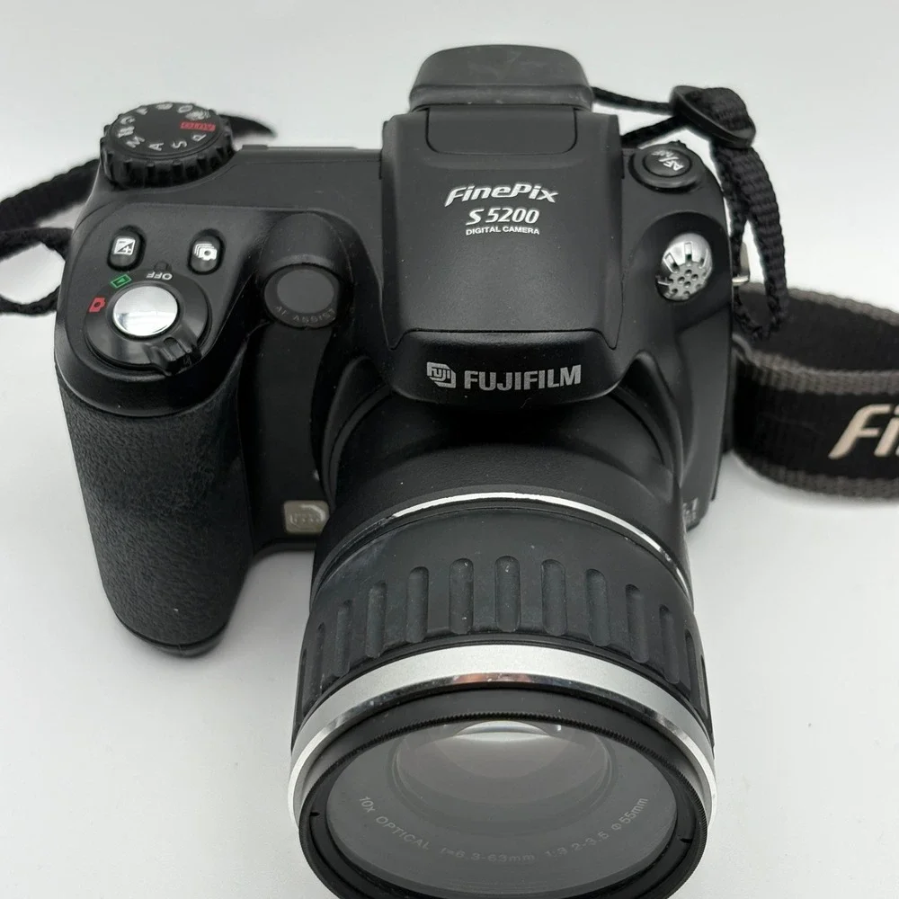 Fujifilm finepix s5200